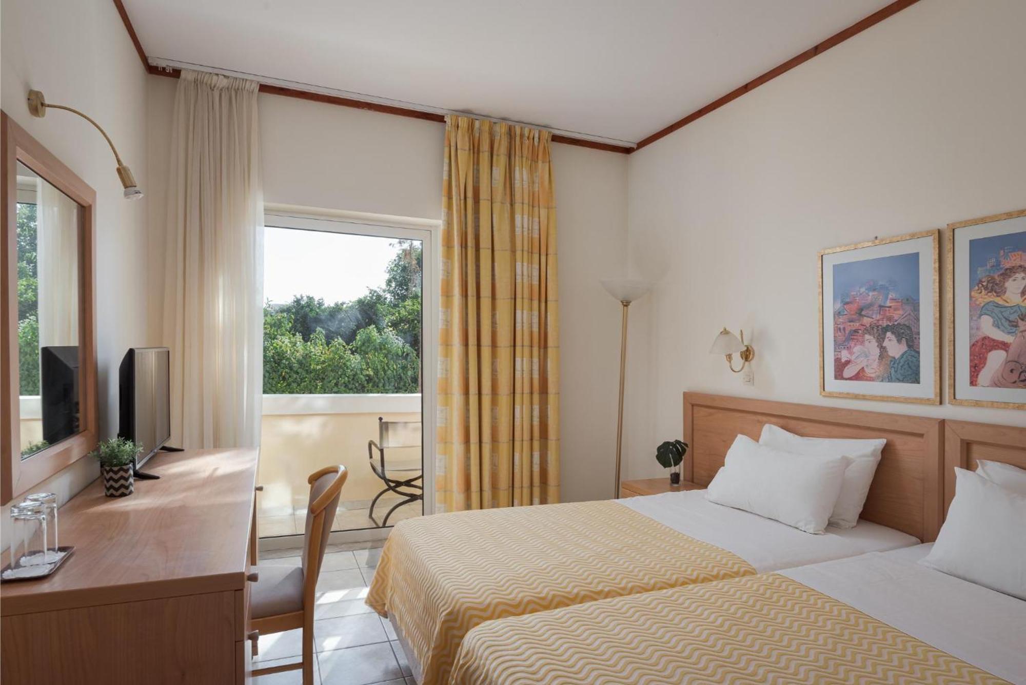 Alkyon Resort Hotel & Spa Vrahati Стая снимка